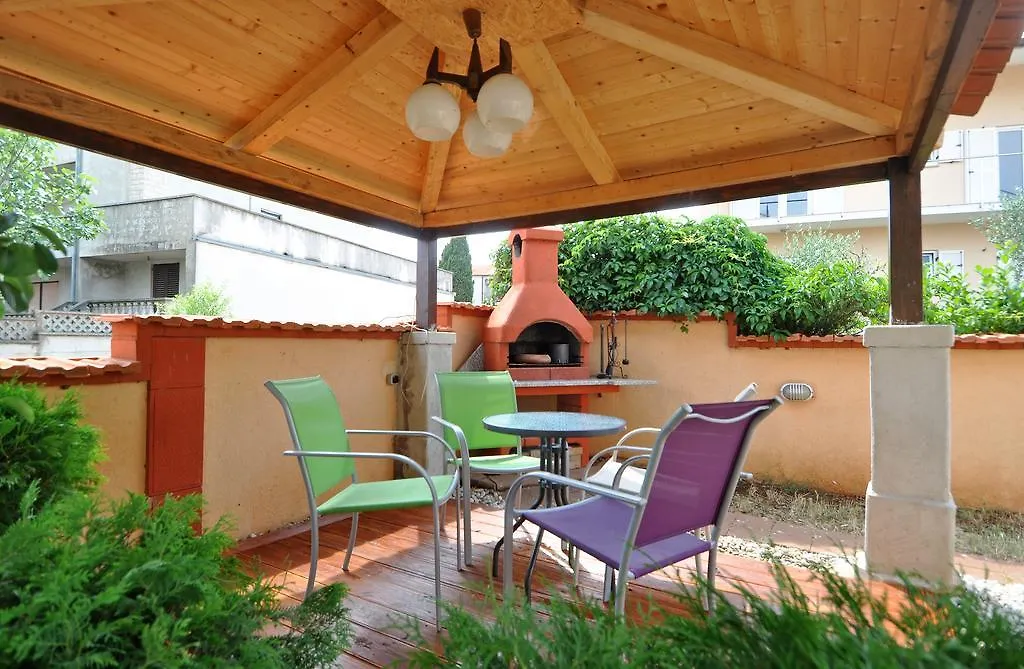 Suitable Summer Apartments Pula